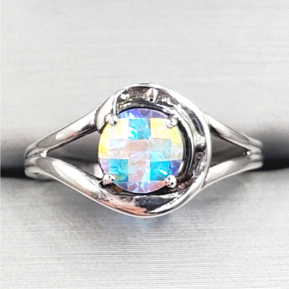 Genuine  Round Checkerboard Cut Mercury Mystic Topaz 925 Sterling Silver Ring